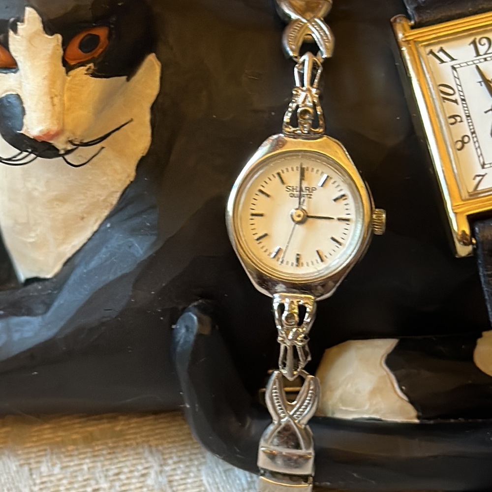 Set Of Women’s Vintage Watches, Sharp And Timex - image 2